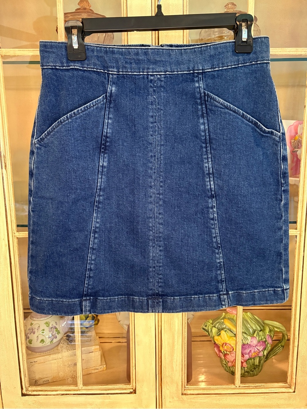 Boden Cotton Blend Denim Skirt with Zipper and Pockets in Size 8